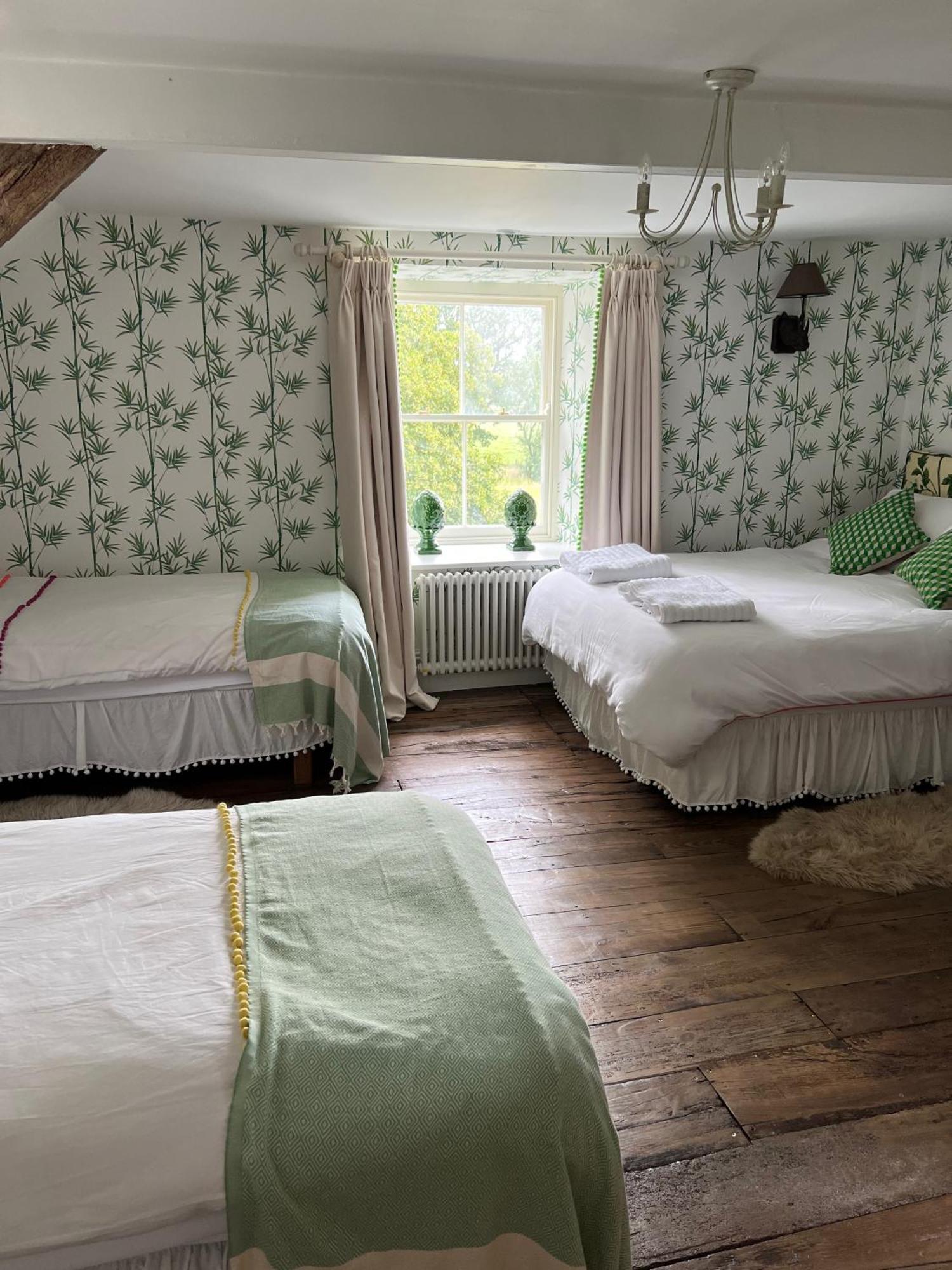 The Pink House Country house *